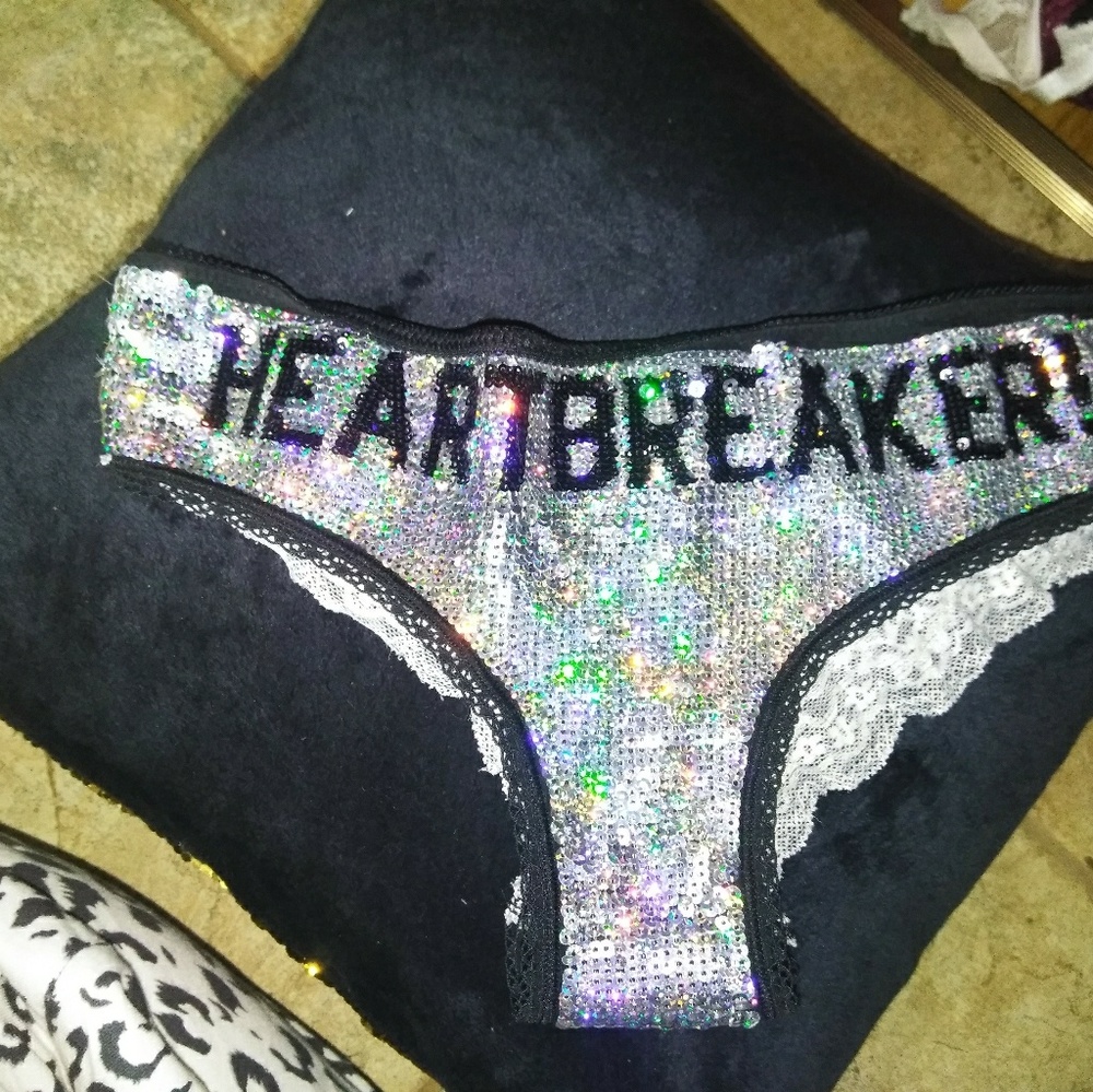 New Victoria's secret sequins&lace heartbreaker